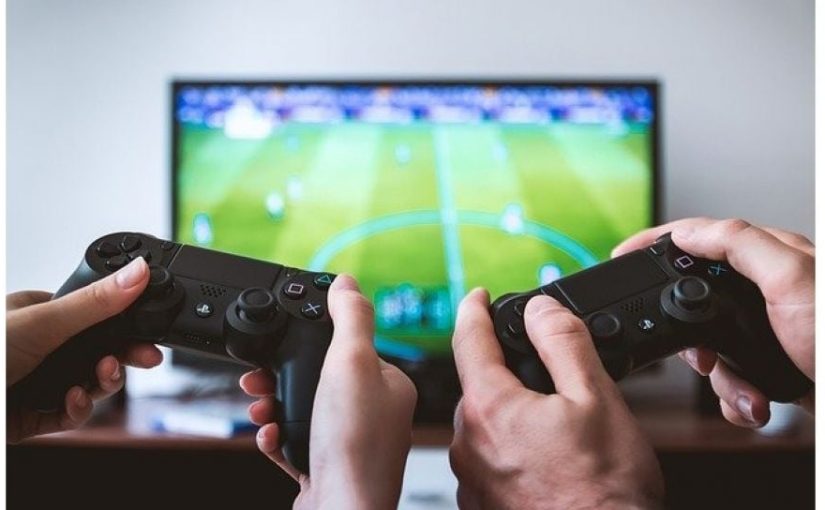 Peran Komunitas dalam Perkembangan Dunia Game Online Modern